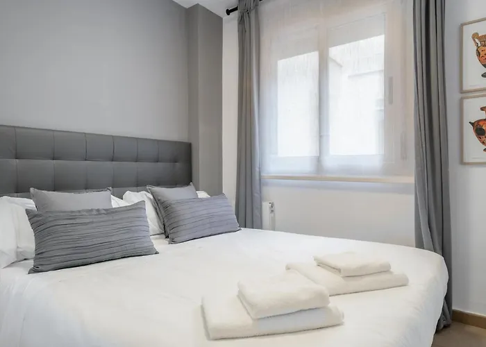 Inside Barcelona Apartments Salva